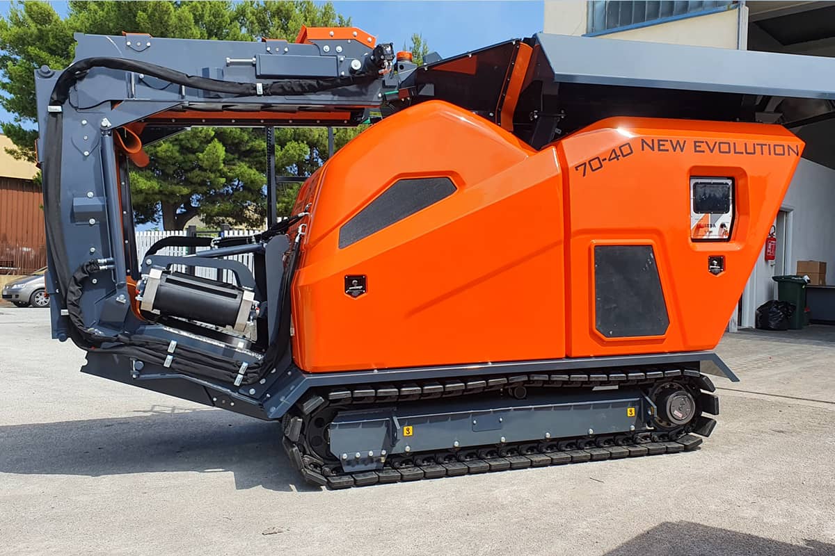 Vægt 12700 kg
Bredde 2420 mm
Højde 2750 mm