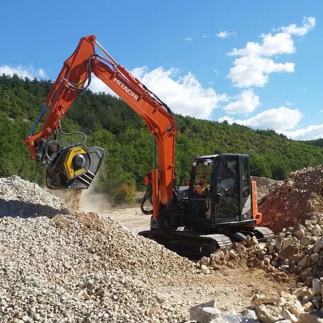 MB Hitachi knuserskovl